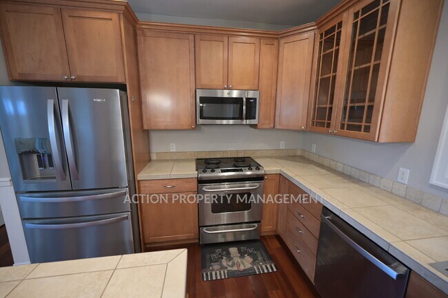 Building Photo - Beautiful 3 bed 2 bath home in Sequim