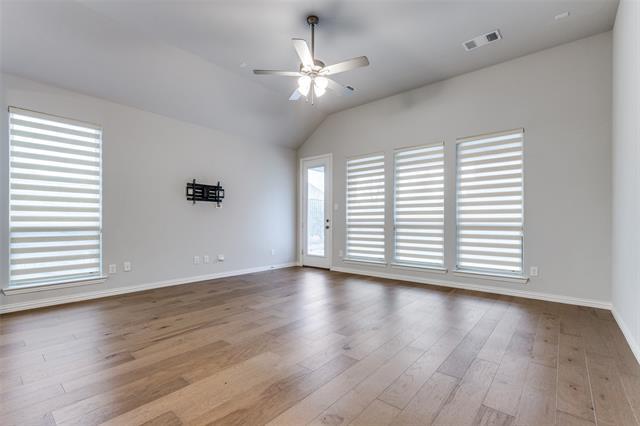 Building Photo - 1600 Bird Cherry Ln