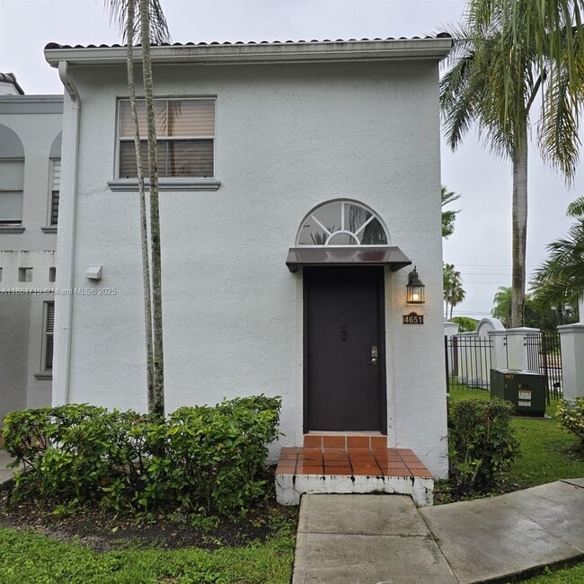 Building Photo - 4651 NW 97th Ct