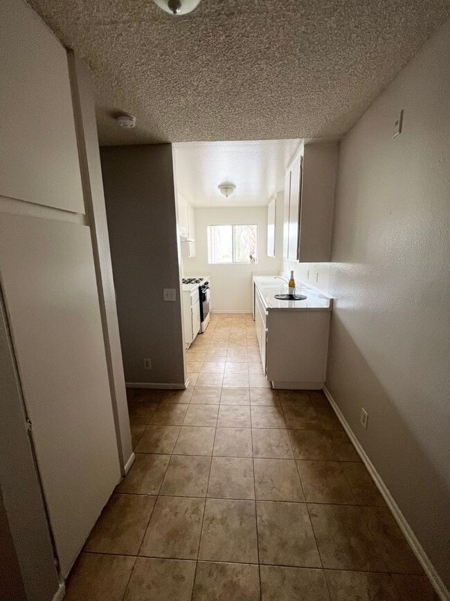 Interior Photo - BAYVIEW