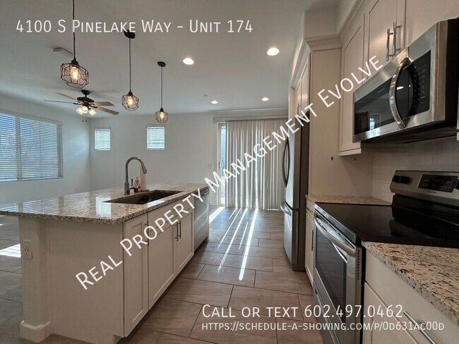 Building Photo - 4100 S Pinelake Way