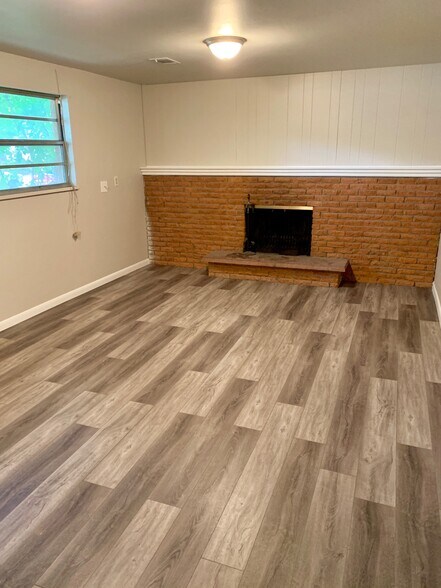Building Photo - 2808 Ringneck Dr