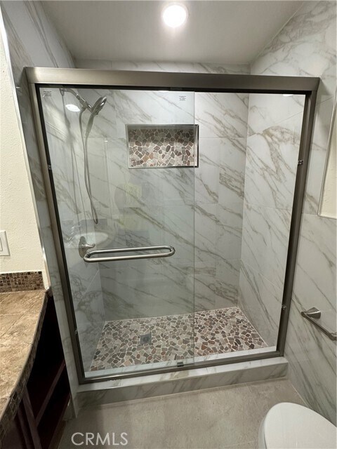 Building Photo - 414 E Rte 66