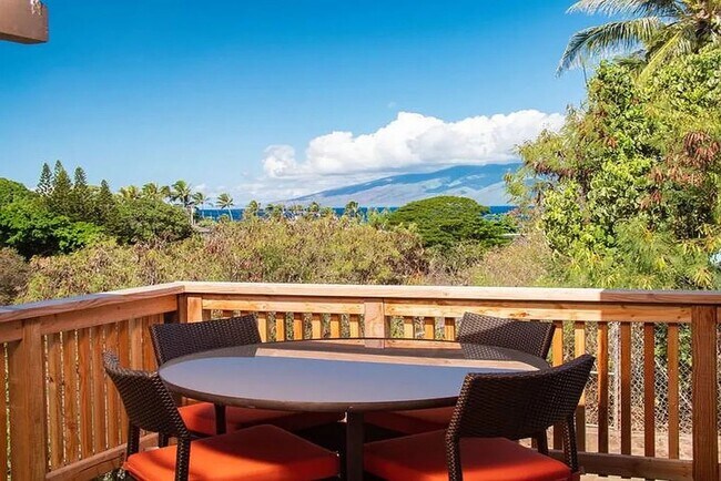 Building Photo - Spacious Luxury Home in Napili 3bd/2bth