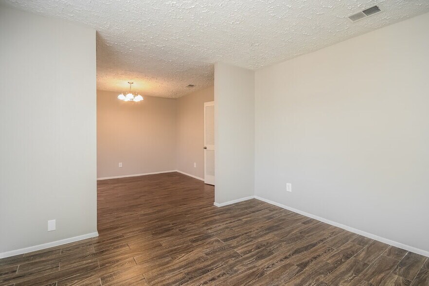 Building Photo - 3607 Macon Pl Ct