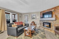 Building Photo - 903 Heiden Ct