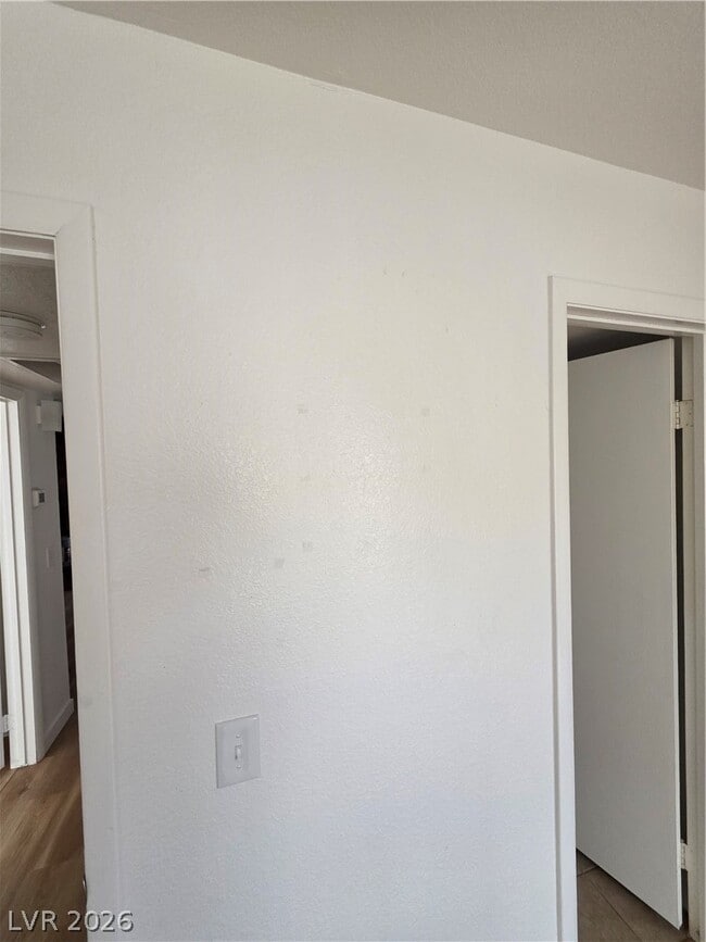 Building Photo - 1601 Justin Ct