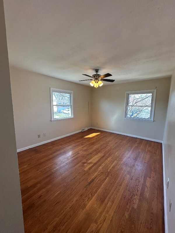 Building Photo - 6902 Ardelle Dr