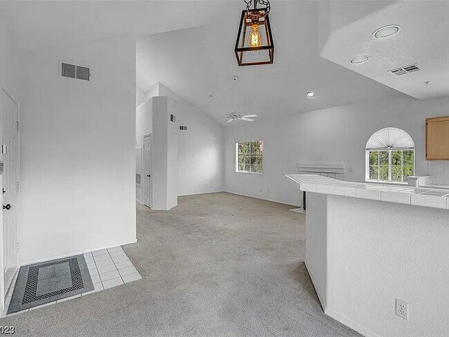 Building Photo - 2925 Wigwam Pky