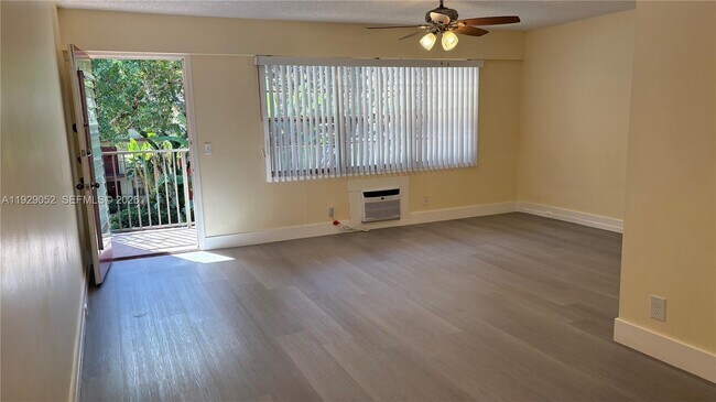 Building Photo - 200 SW 132nd Way