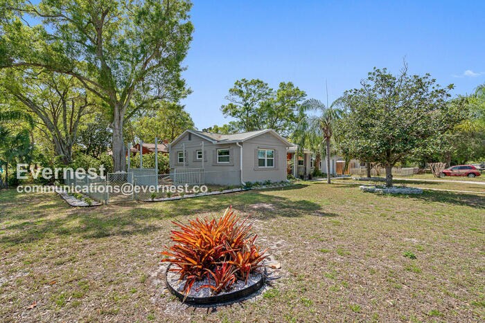 Building Photo - 5600 Tangerine Ave S