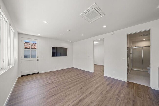 Building Photo - 101 Via Colusa Via