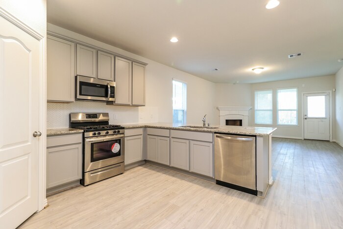 Building Photo - 40538 Berylline Ln.