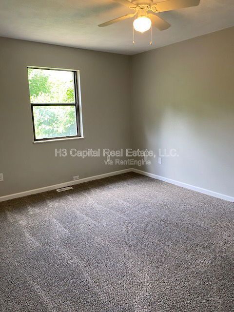 Building Photo - 729 Oxen Dr