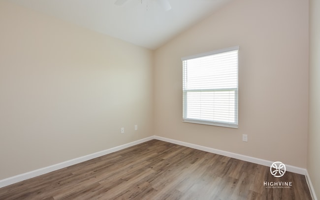 Building Photo - 5717 Zick Ct