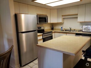Building Photo - Maui Banyan 1 bd/ 2 ba unit long term furn...