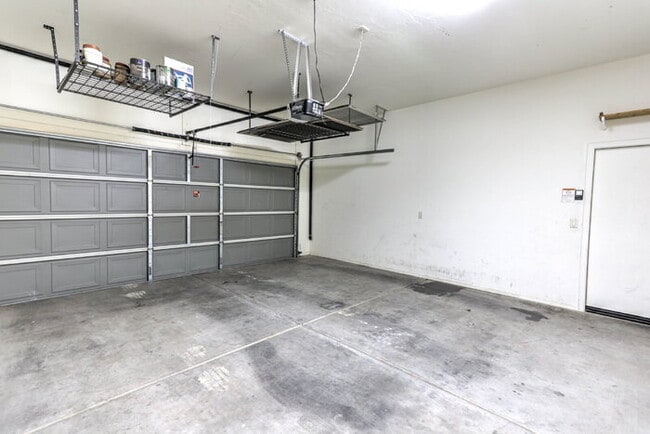 Building Photo - ***800.00 Move-in Credit**** Rancho Sahuarita Gated Community