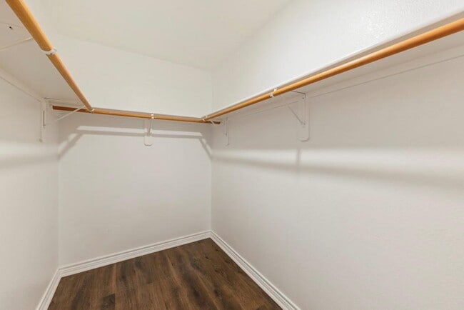 Building Photo - 17901 Madden Dr