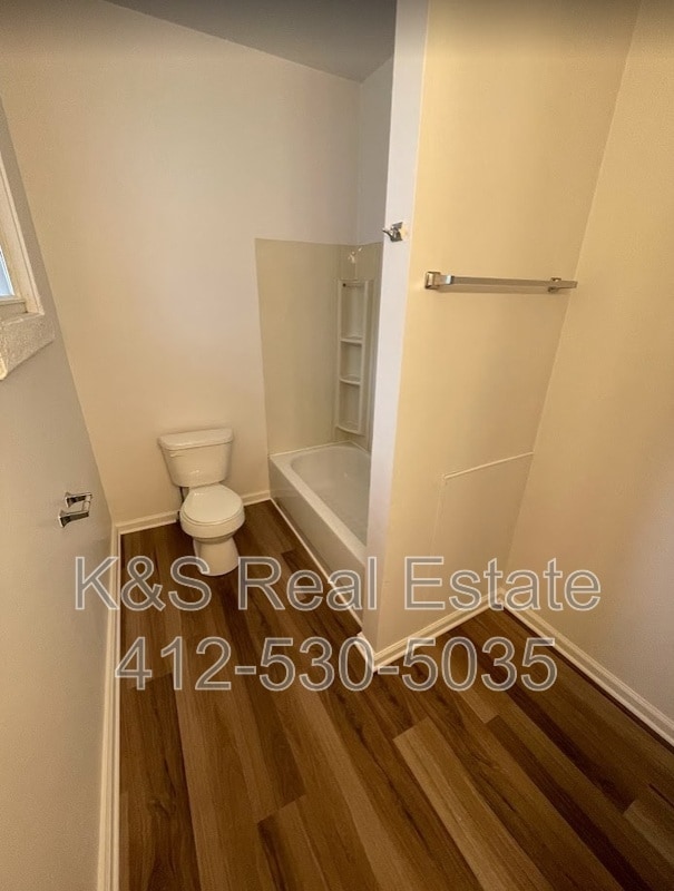 Building Photo - 341 Orchard Pl