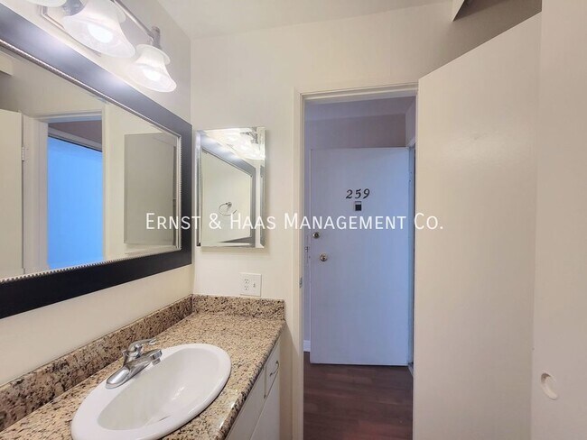 Building Photo - 5585 E Pacific Coast Hwy