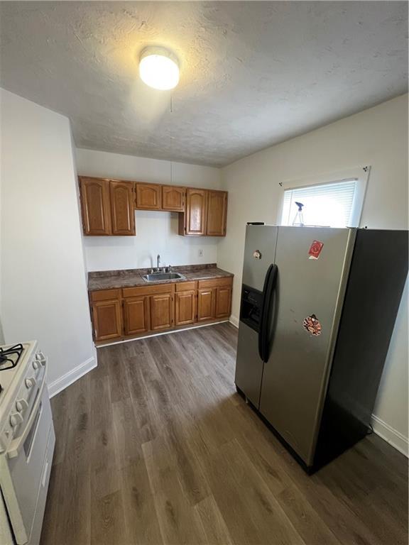 Building Photo - 51 Glenham St