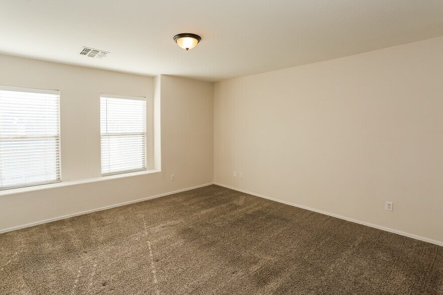 Building Photo - 9420 W Hubbell St