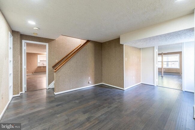 Building Photo - 6503 Deidre Terrace