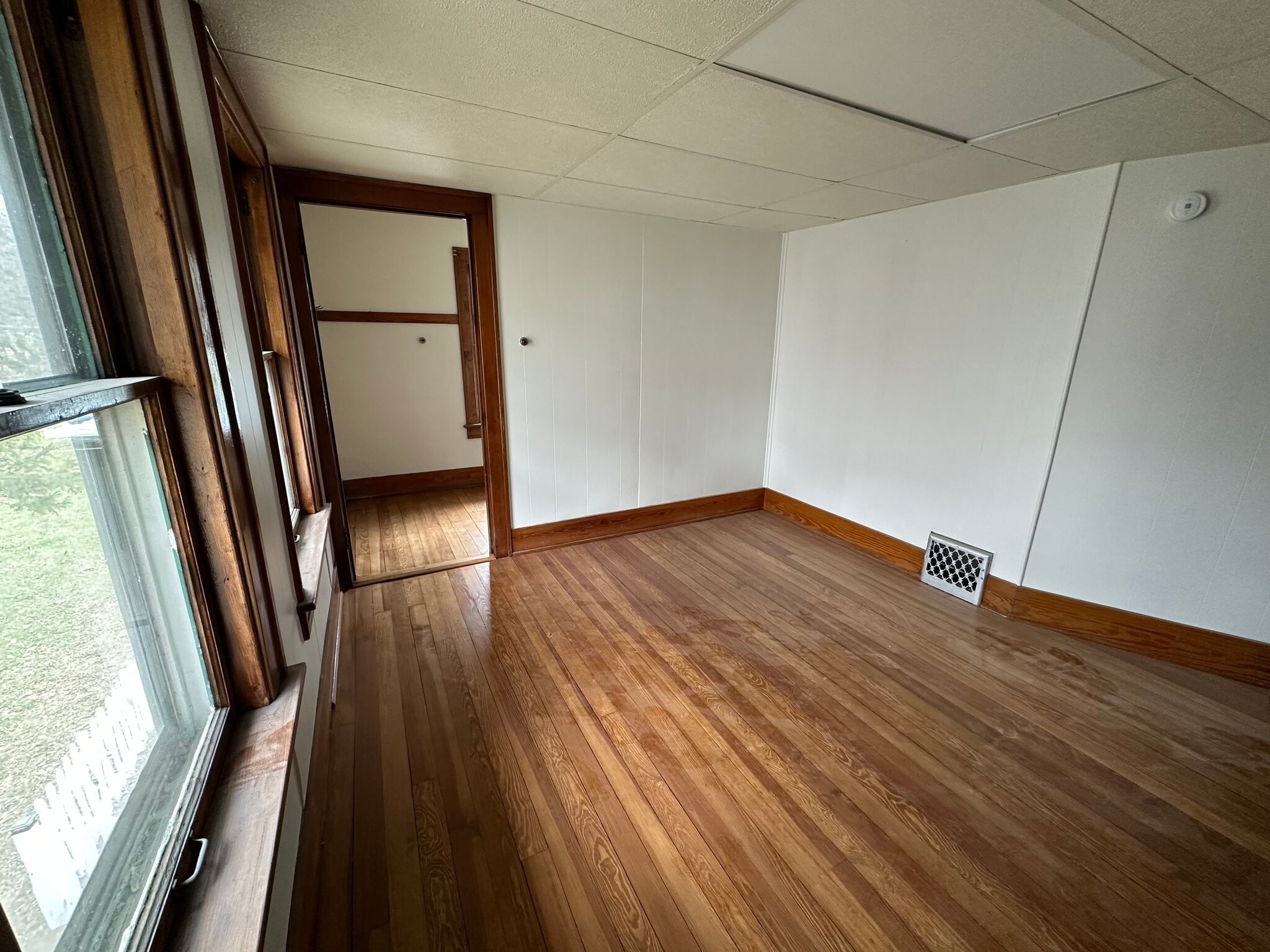 Building Photo - 401 N Hubbard St