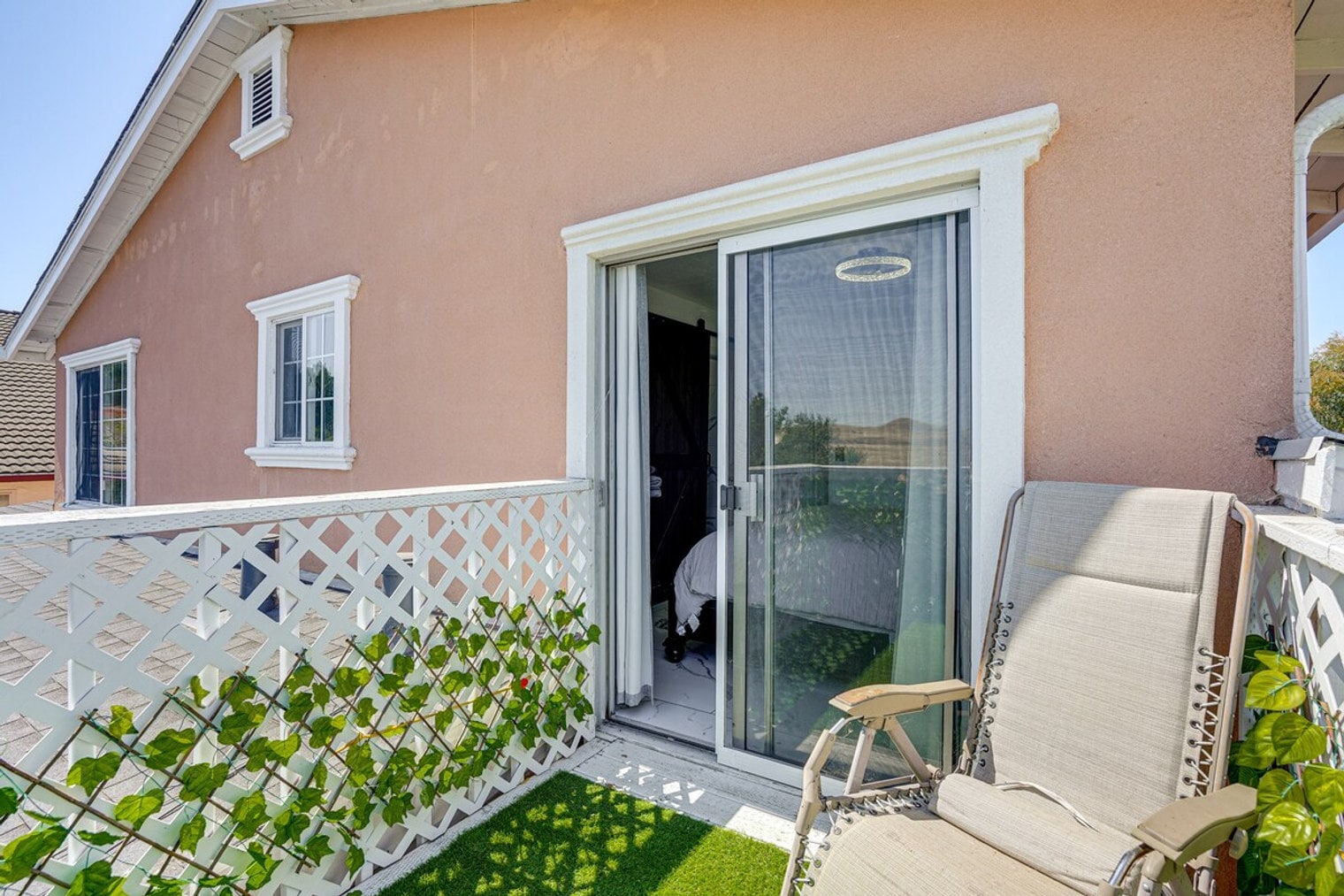 Building Photo - 172 Goldenrod Dr