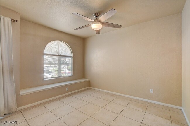 Building Photo - 9325 W Desert Inn Rd