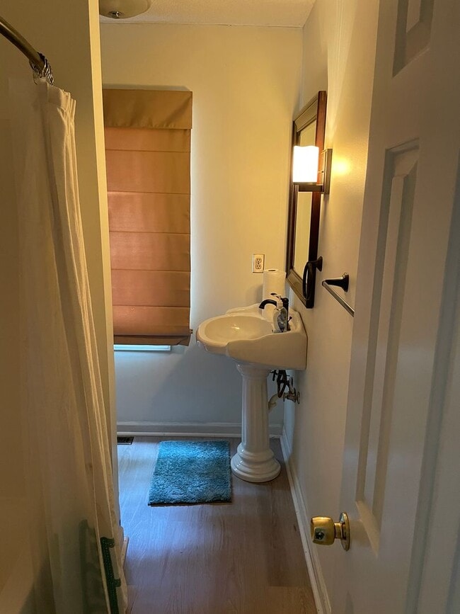 Building Photo - 3 bedroom Bathroom House in River Run Planation