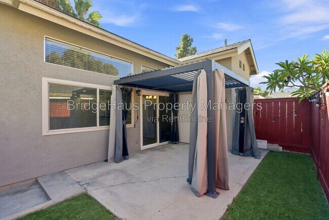 Building Photo - 7328 Tooma St