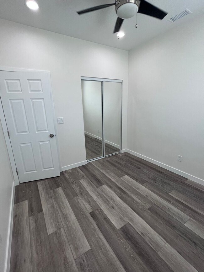 Building Photo - 5215-5217 Catoctin Drive