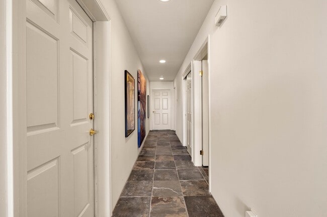 Building Photo - 49810 Ave Montero