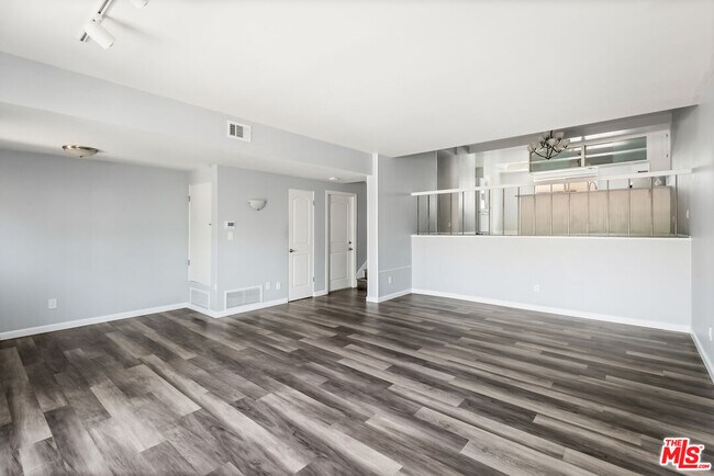 Building Photo - 13219 Fiji Way