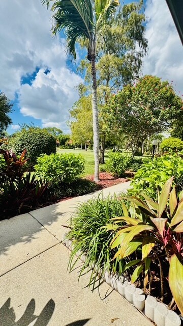 Building Photo - 2024 Pine Isle Ln