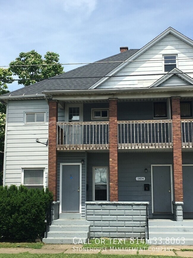 Building Photo - 1404 E 8th St