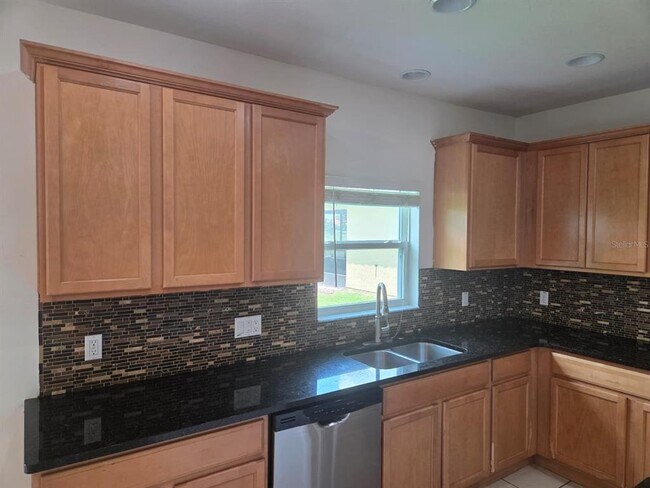 Building Photo - 3872 Carrick Bend Dr