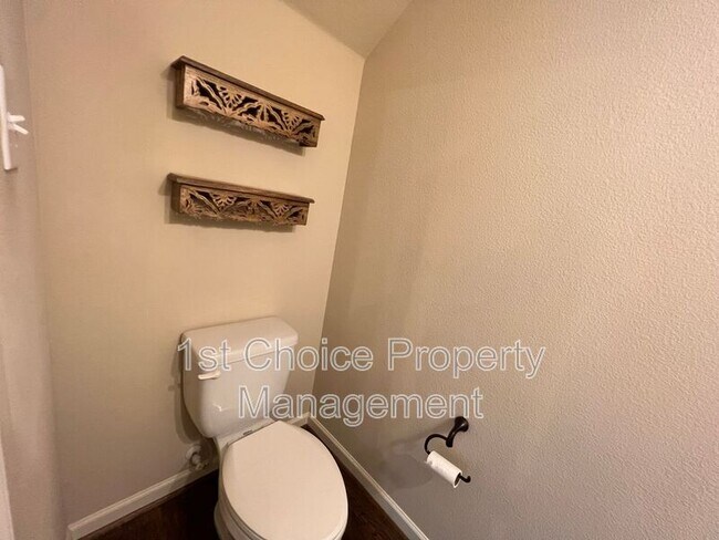 Building Photo - 1030 Lone Ivory Trail