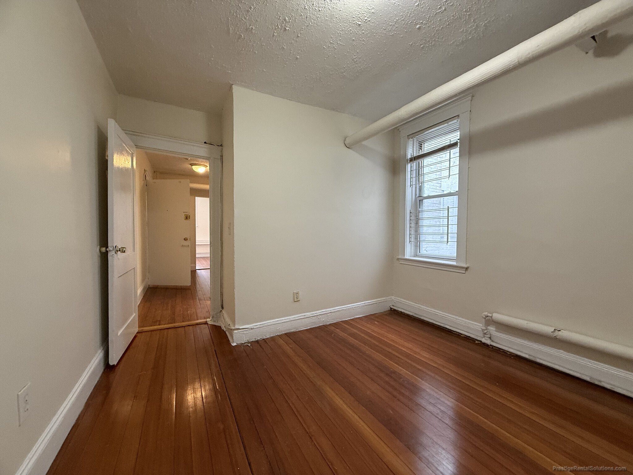 Building Photo - 528 Cambridge St