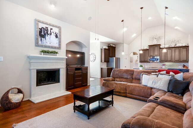 Building Photo - 2519 Kinsgate Forest Dr