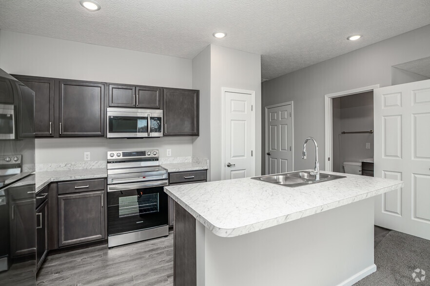 3BR, 2.5BA - 1,471SF - Kitchen - Brynn Mar Crossing - Brand New Townhomes