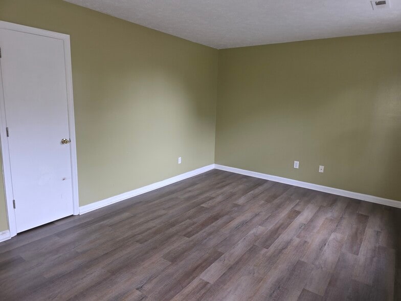 Building Photo - 705 Colleton St