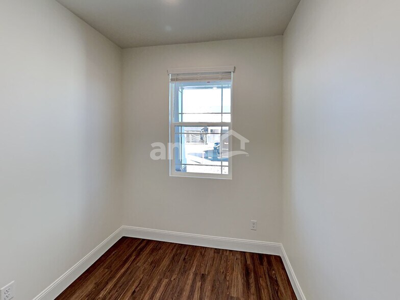 Building Photo - 2601 W 3400 S