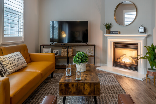 Dining/Living Room with Smart TV - 373 N Amedeo Ln