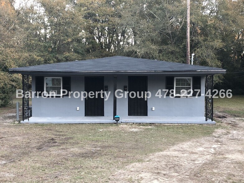 Primary Photo - 1328 Radio Dr