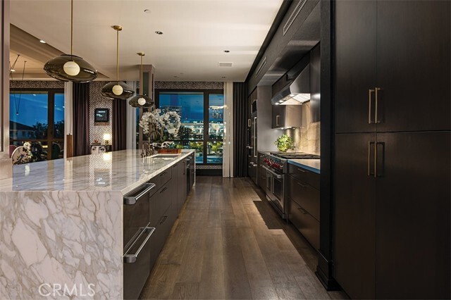 Building Photo - 1447 Santa Barbara Dr