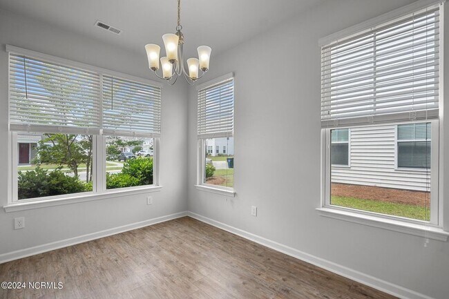 Building Photo - 7334 Chipley Dr