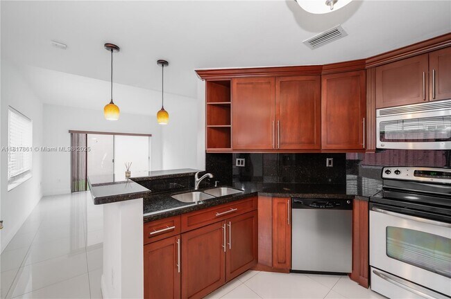Building Photo - 4668 SW 153rd Ct
