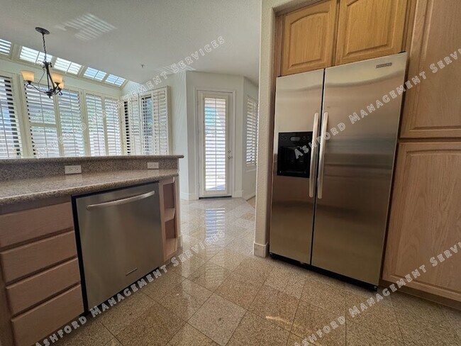 Building Photo - BEAUTIFUL 3 BEDROOM 3 BATHROOM HOME IN GAI...